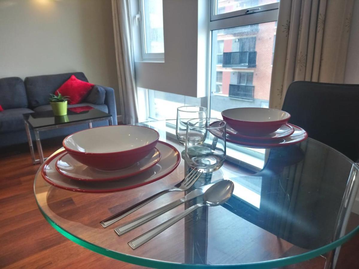 1 Bedroom Flat In Sheffield City Centre-Sleeps 4 Esterno foto