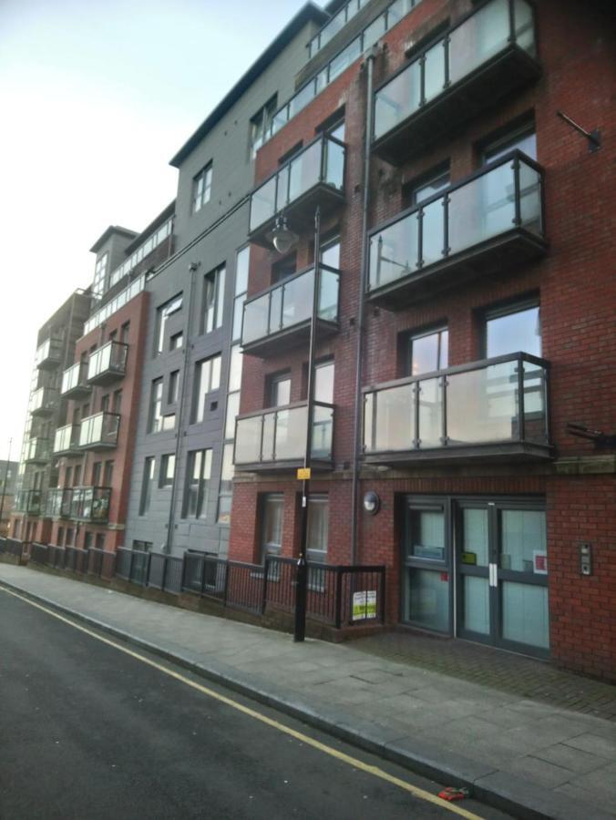 1 Bedroom Flat In Sheffield City Centre-Sleeps 4 Esterno foto
